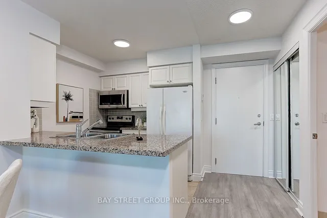 Additional property image - 15 Greenview Ave Unit 2504