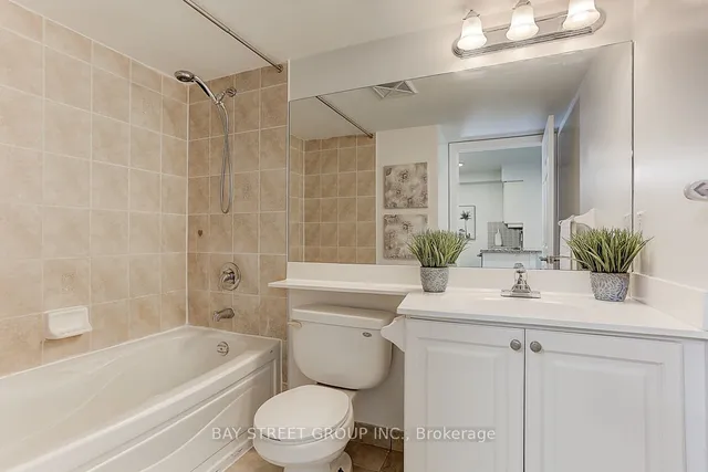 Additional property image - 15 Greenview Ave Unit 2504