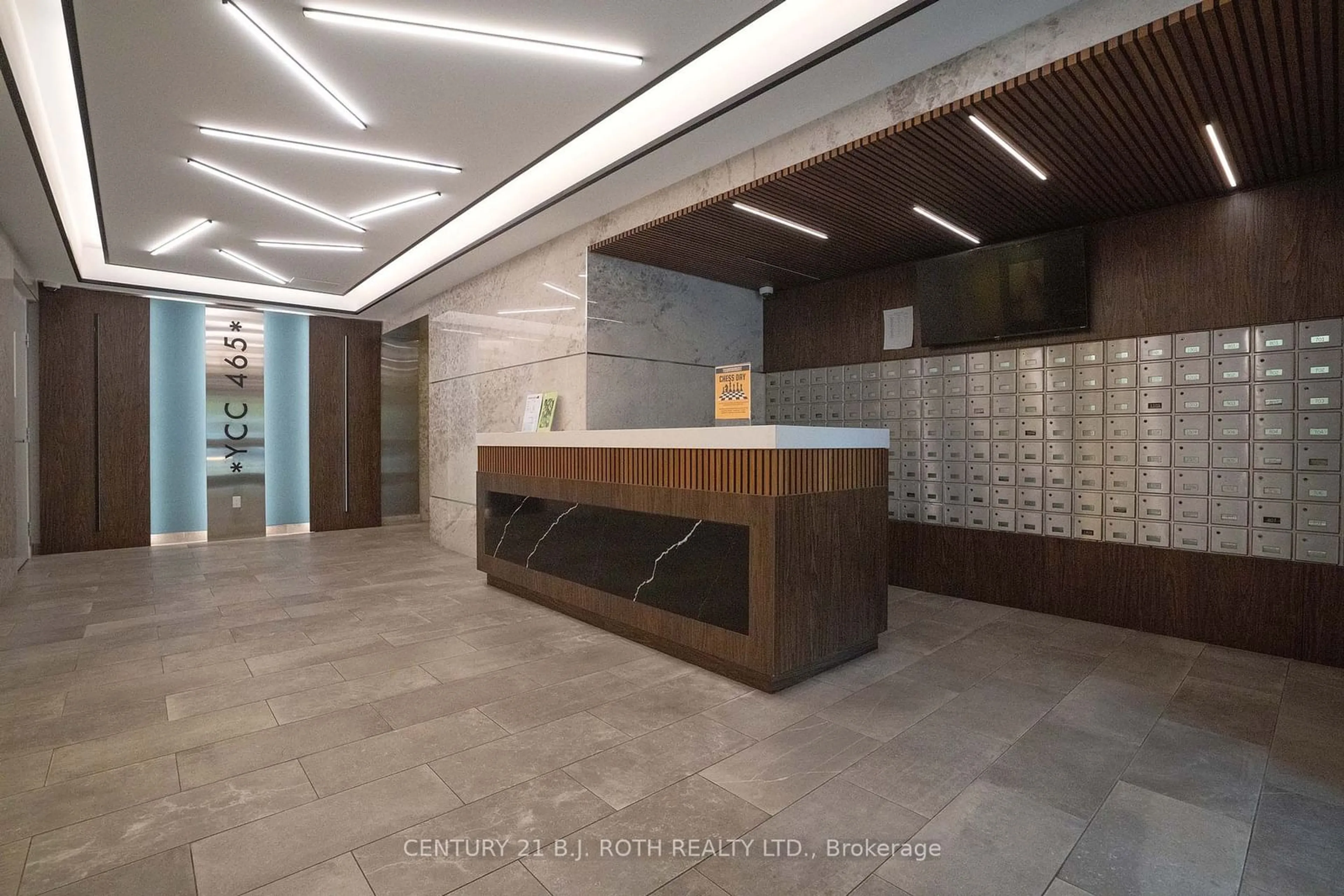 Indoor lobby, ceramic floors for 80 Antibes Dr #1605, Toronto Ontario M2R 3N5