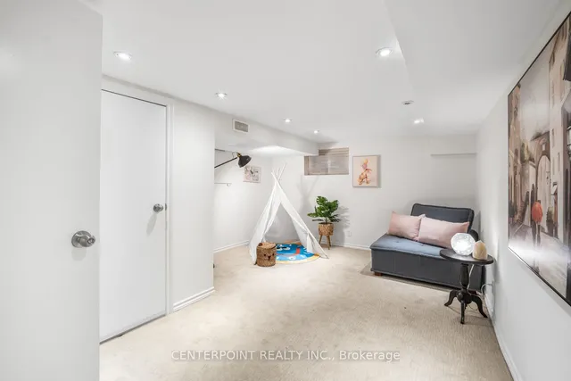 Additional property image - 777 Manning Ave