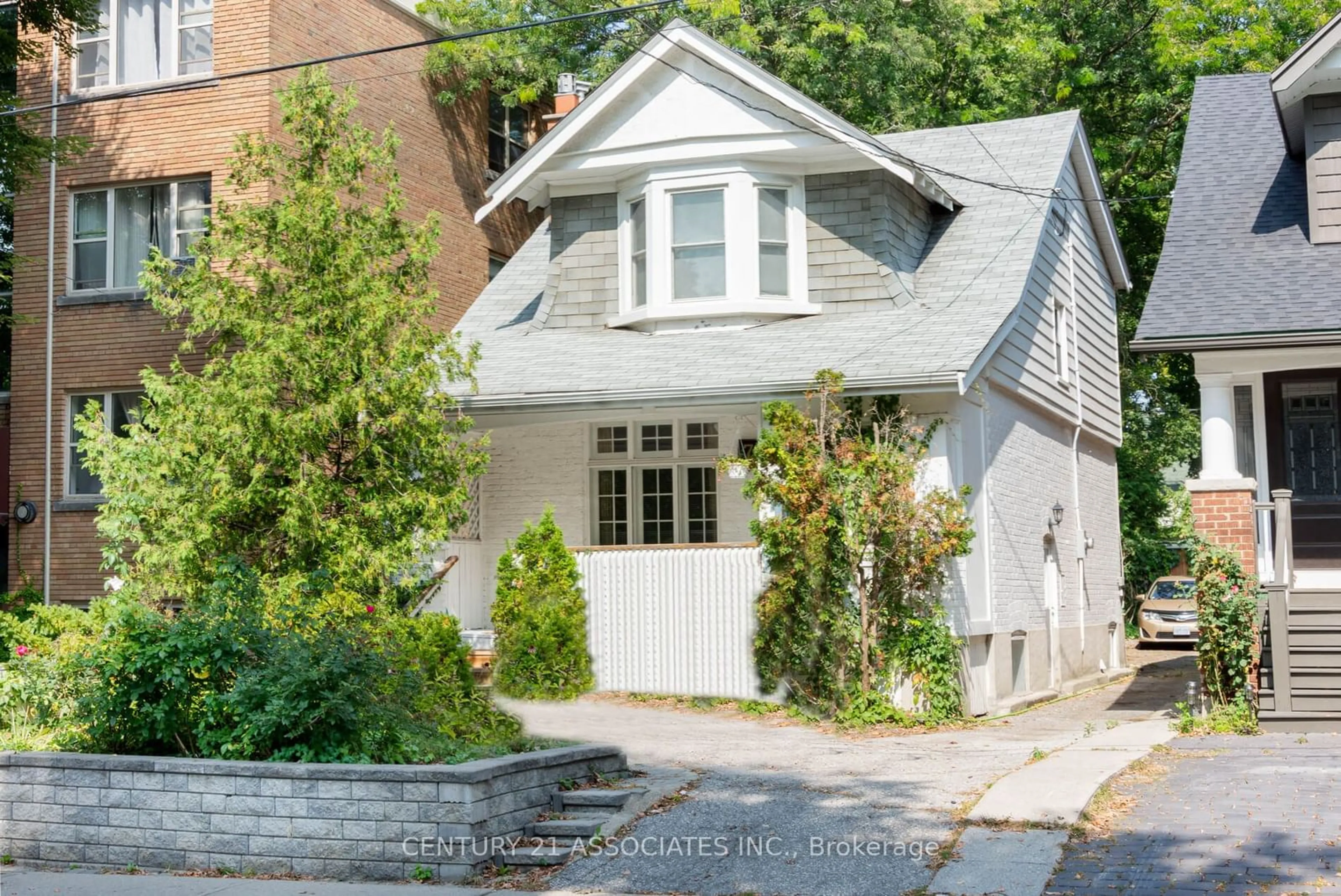 Frontside or backside of a home, cottage for 78 Castlefield Ave, Toronto Ontario M4R 1G4