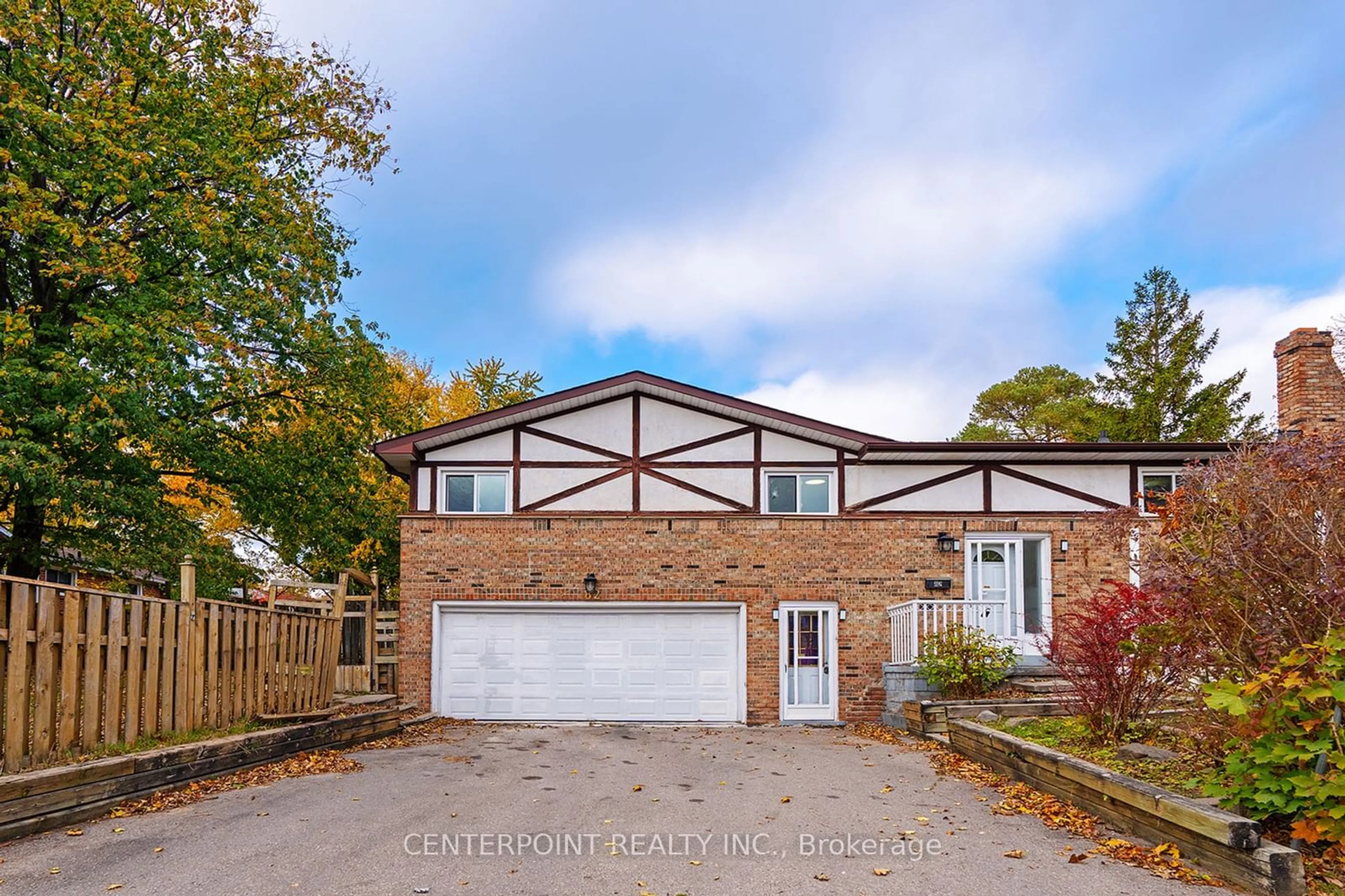 Home with brick exterior material for 82 Van Horne Ave, Toronto Ontario M2J 2S9