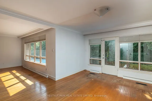 Additional property image - 14 Rollscourt Dr