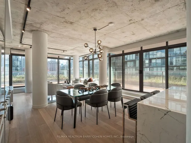 Additional property image - 650 King St Unit 810
