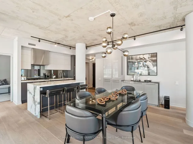 Additional property image - 650 King St Unit 810