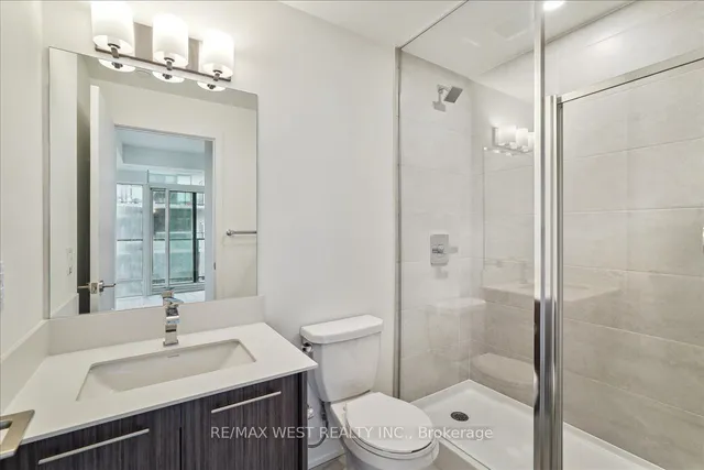 Additional property image - 861 Sheppard Ave Unit 7