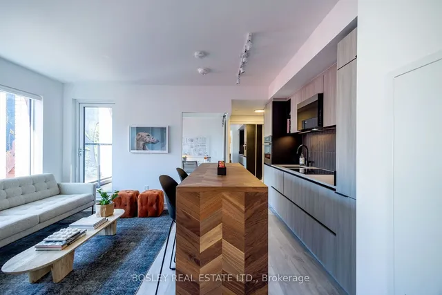 Additional property image - 2 Augusta Ave Unit 309