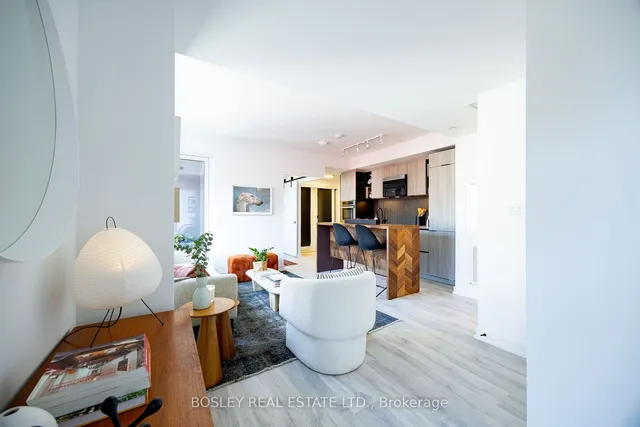 Additional property image - 2 Augusta Ave Unit 309