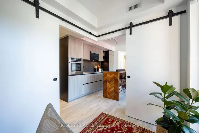 Additional property image - 2 Augusta Ave Unit 309
