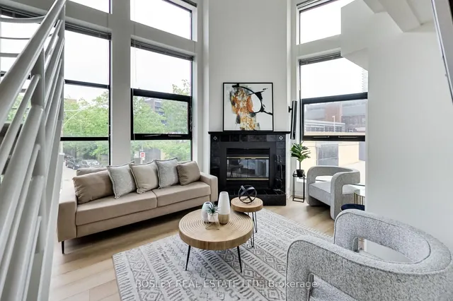 Additional property image - 393 King St Unit 202