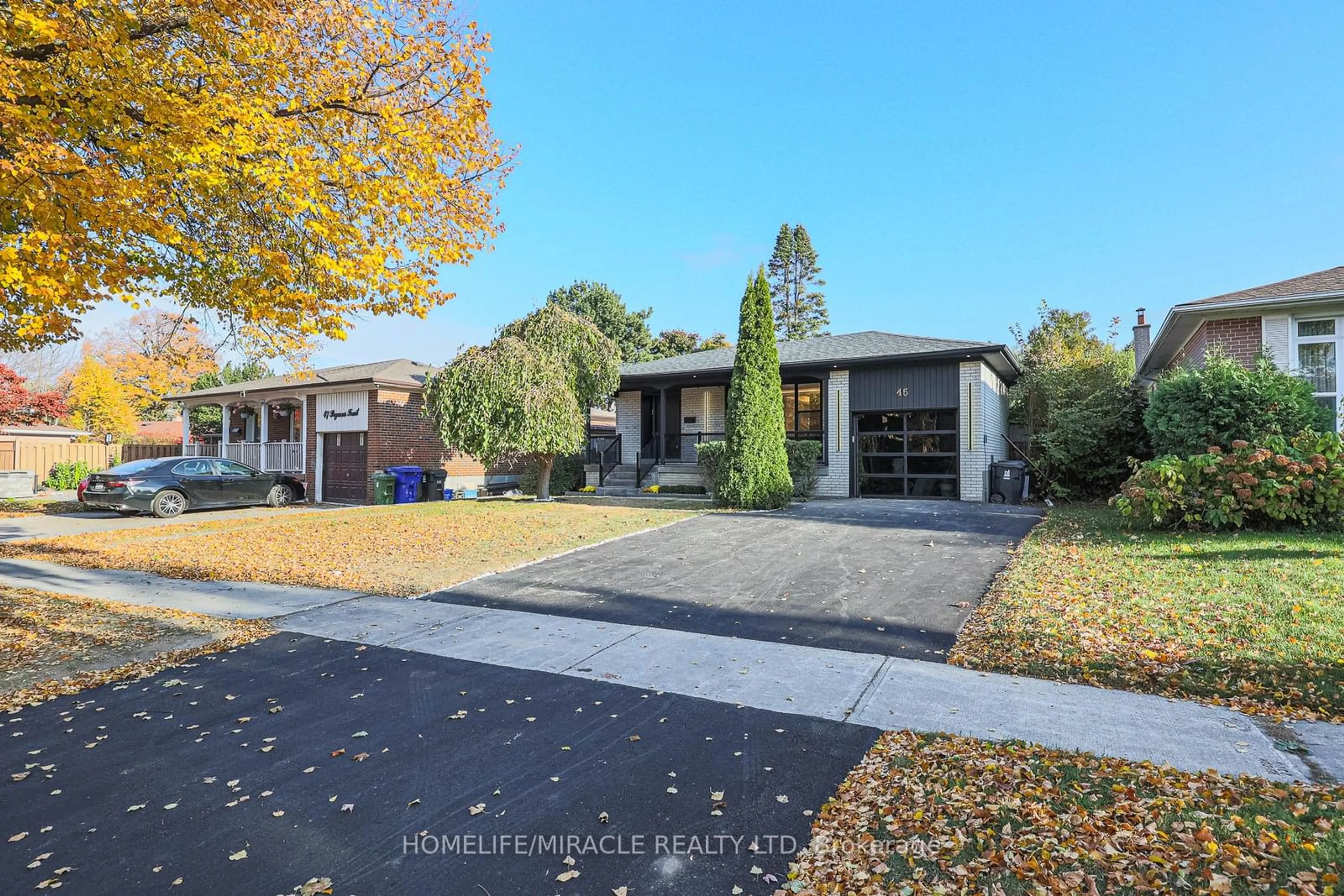 Frontside or backside of a home, the street view for 45 Pegasus Tr, Toronto Ontario M1G 3N6