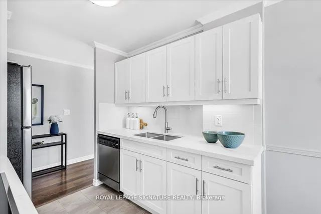 Additional property image - 2020 McNicoll Ave Unit 1023