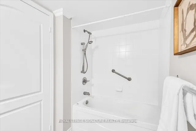 Additional property image - 2020 McNicoll Ave Unit 1023