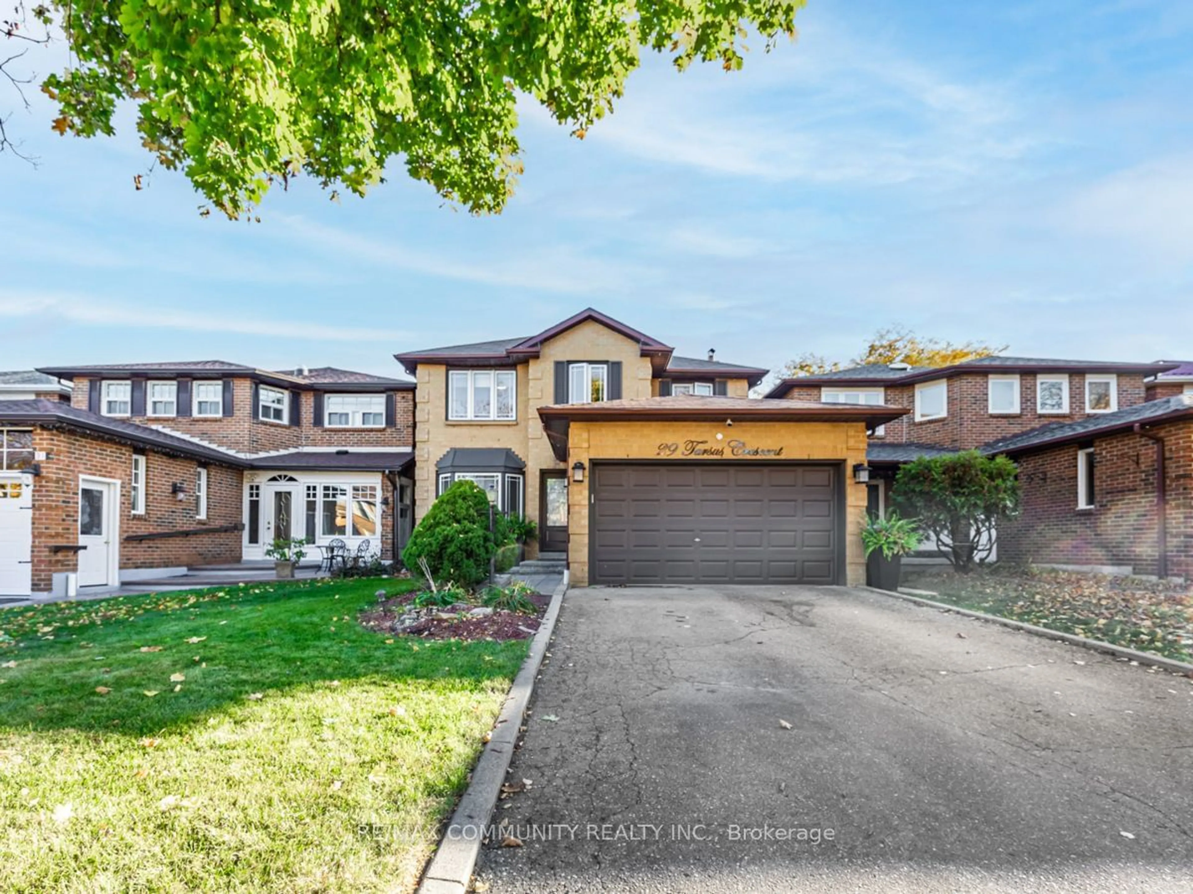 Frontside or backside of a home, the street view for 29 Tarsus Cres, Toronto Ontario M1C 3W6