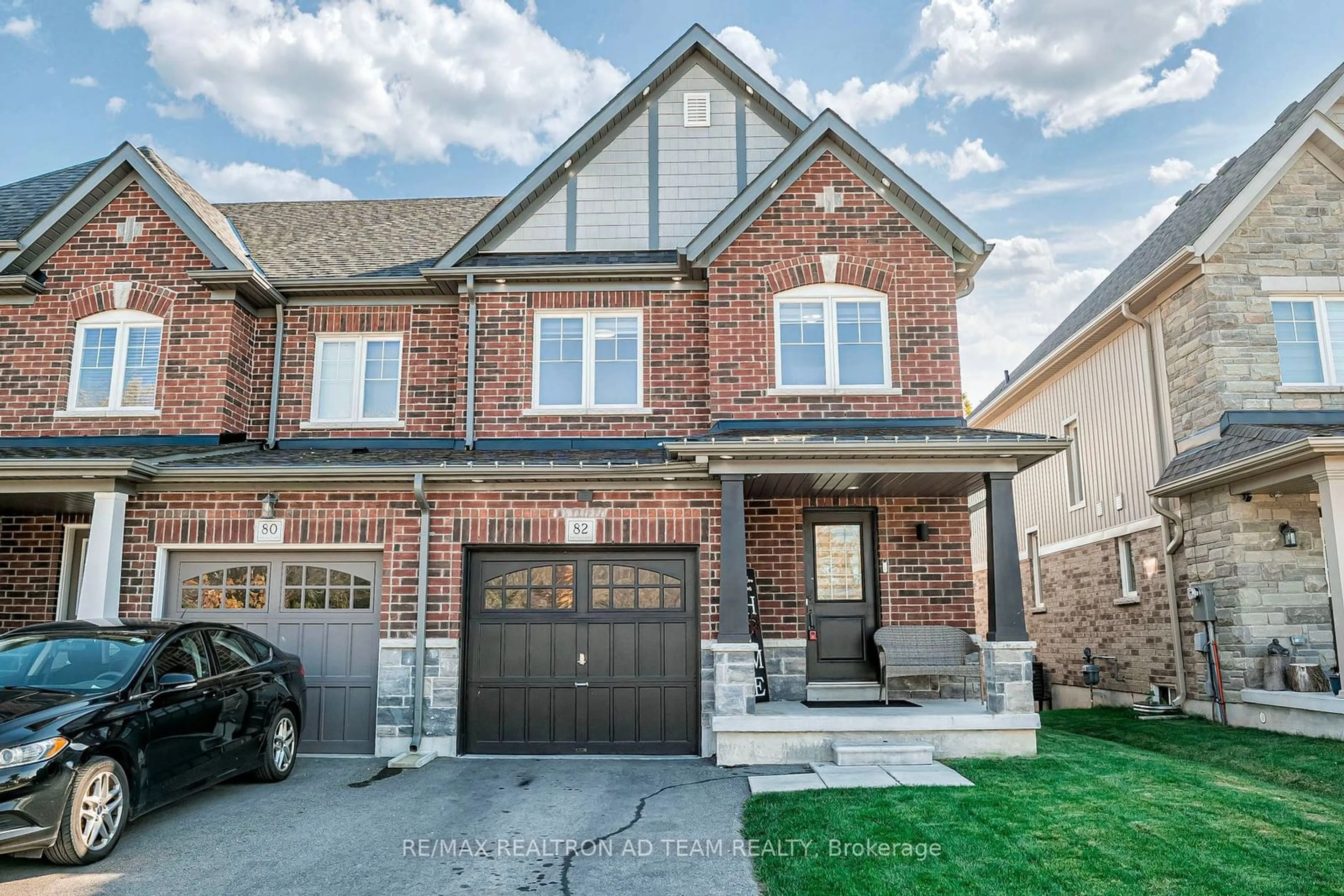 Home with brick exterior material for 82 Cotton St, Clarington Ontario L1C 5H2