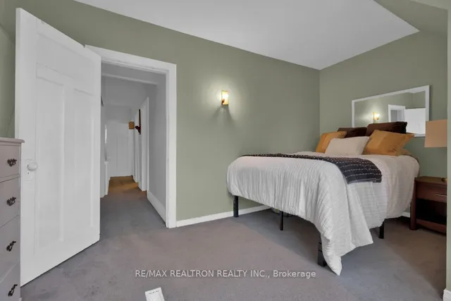 Additional property image - 135 Holborne Ave