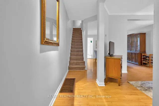 Additional property image - 135 Holborne Ave