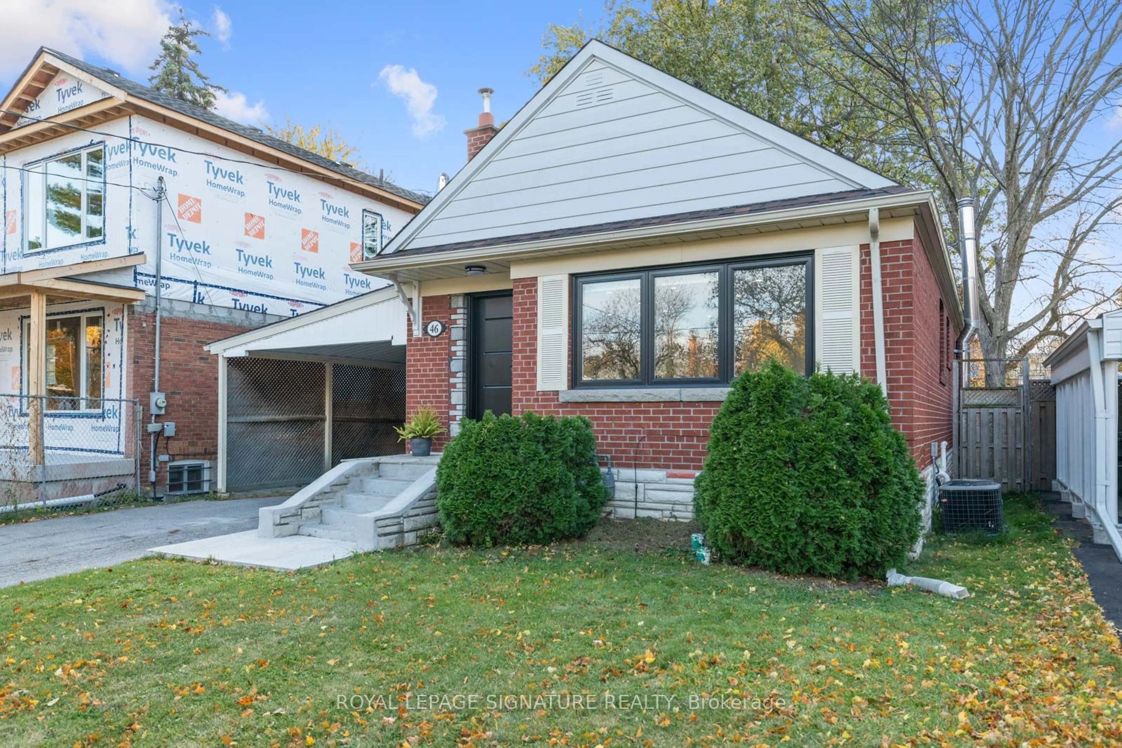 Home with brick exterior material for 46 Shangarry Dr, Toronto Ontario M1R 1A6