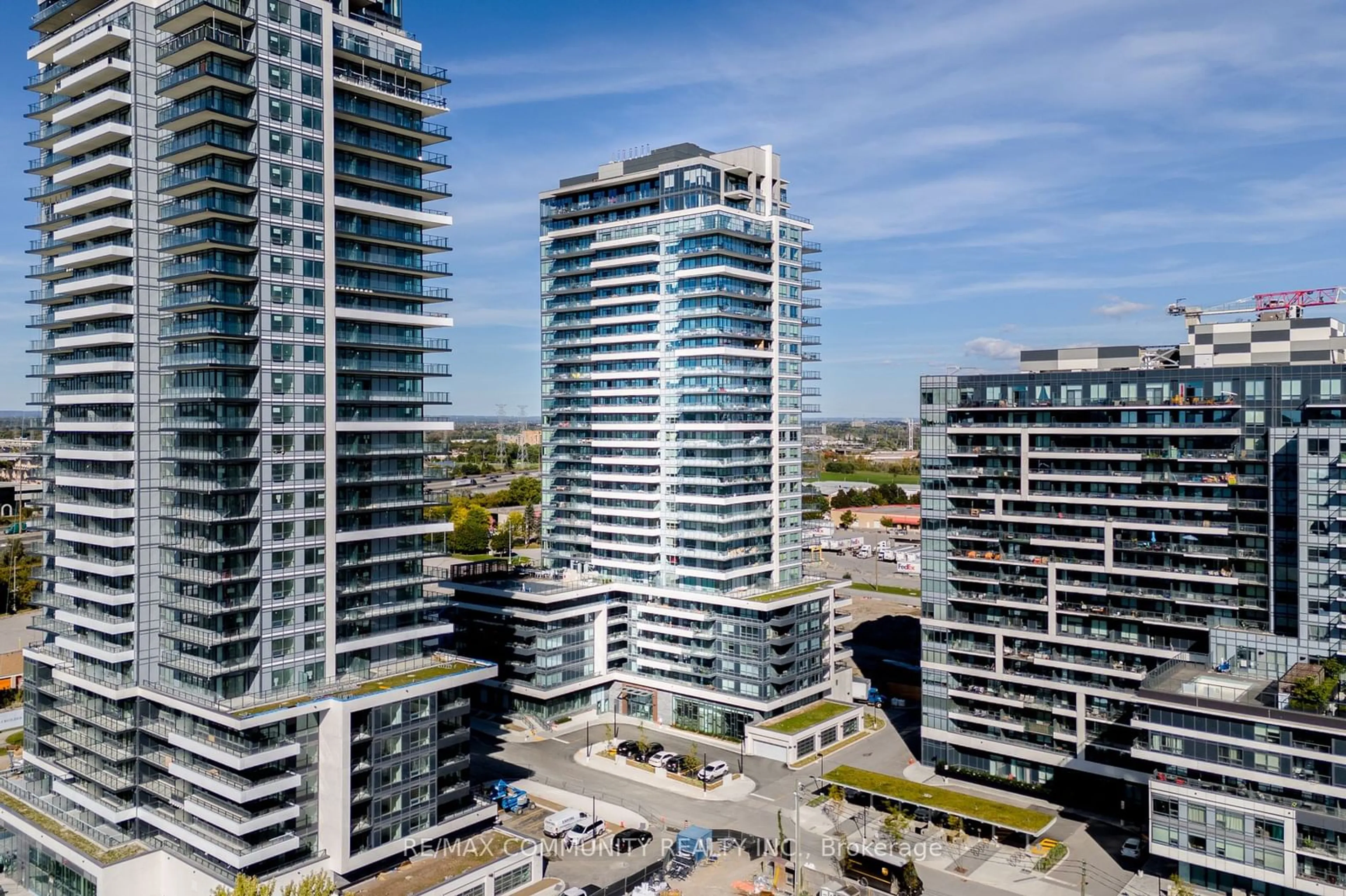 A pic from exterior of the house or condo, the view of city buildings for 1455 Celebration Dr #1509, Pickering Ontario L1W 0C3