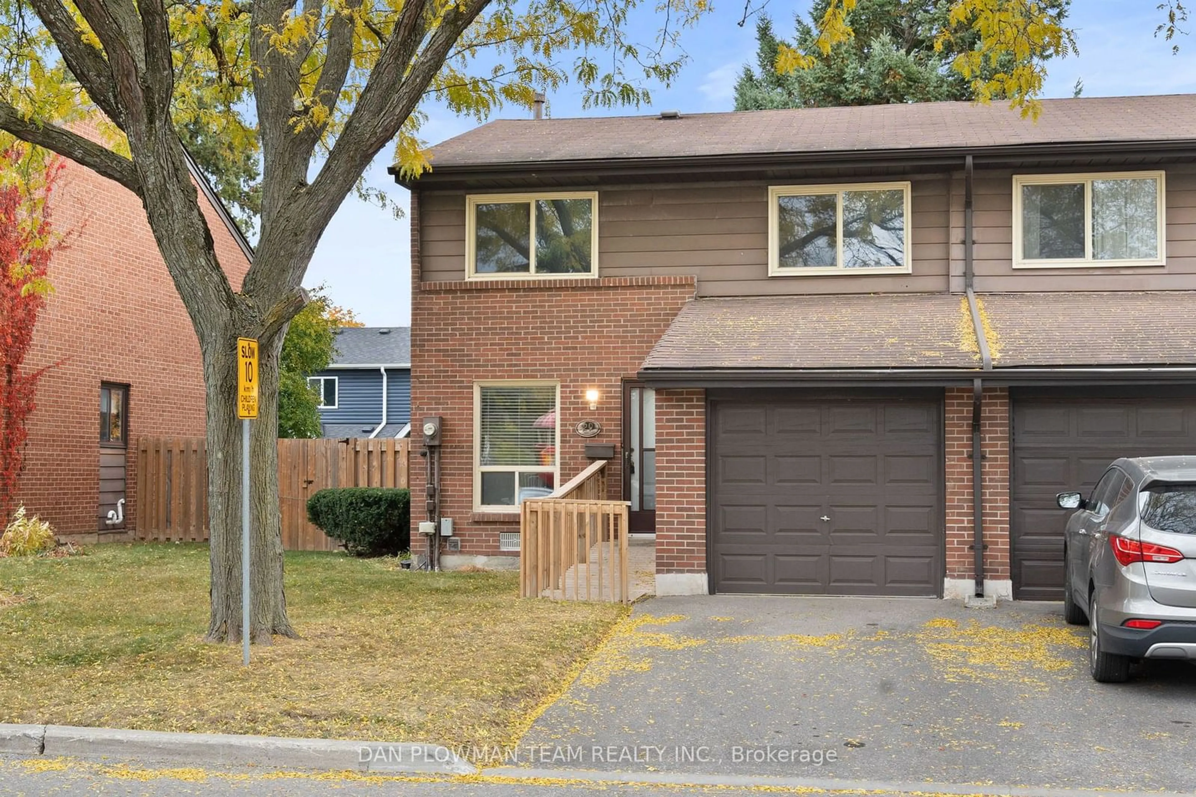 A pic from exterior of the house or condo, the street view for 155 Glovers Rd #29, Oshawa Ontario L1G 7A4