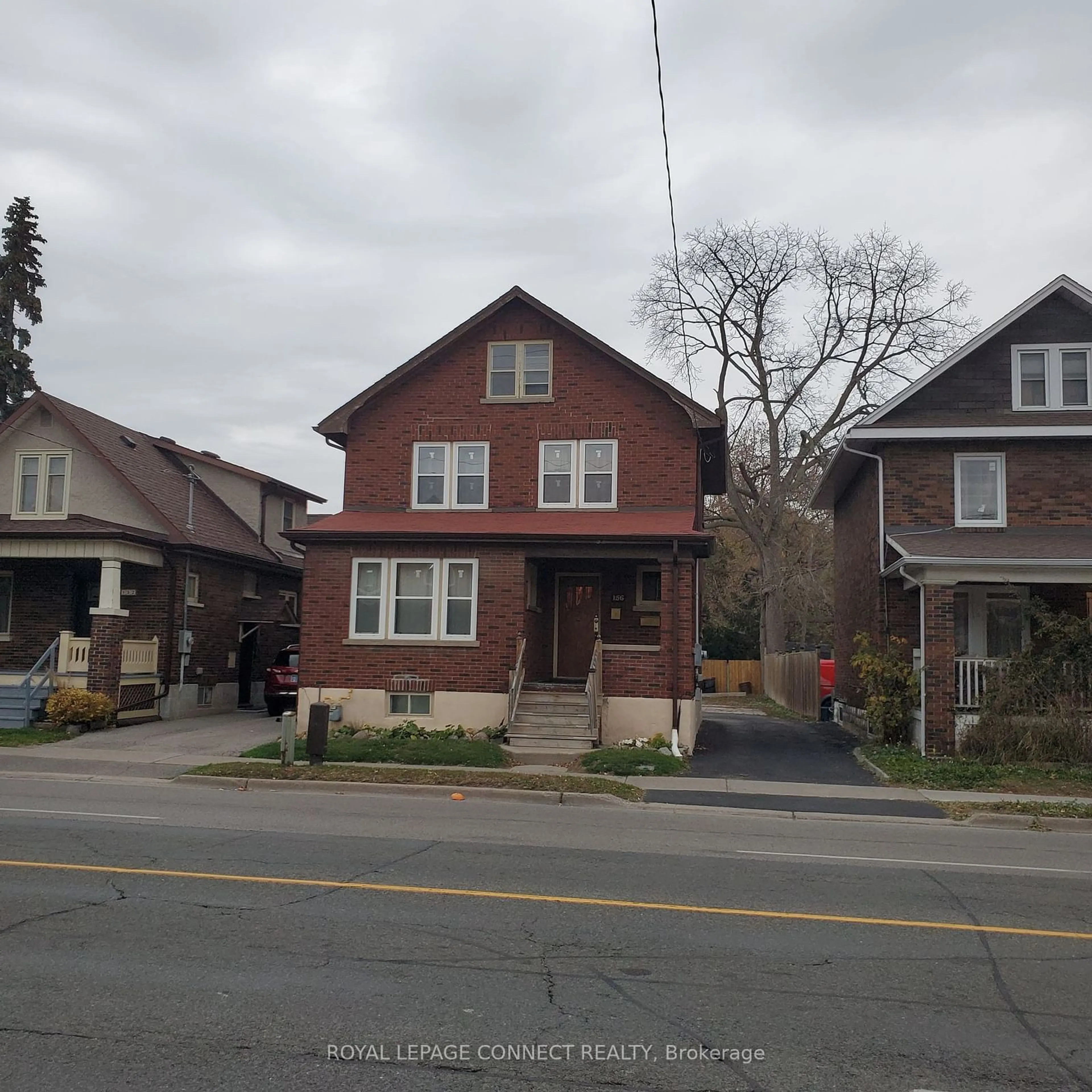 Unknown for 156 Adelaide Ave, Oshawa Ontario L1G 1Z3