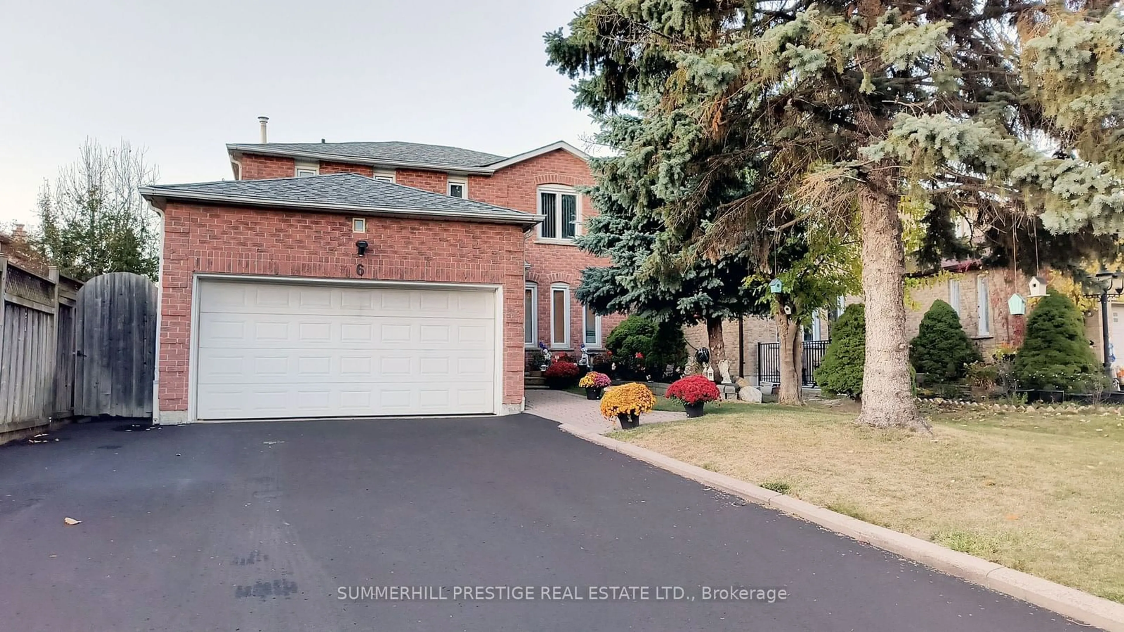 A pic from exterior of the house or condo, the street view for 6 Gurr Cres, Ajax Ontario L1T 2P5