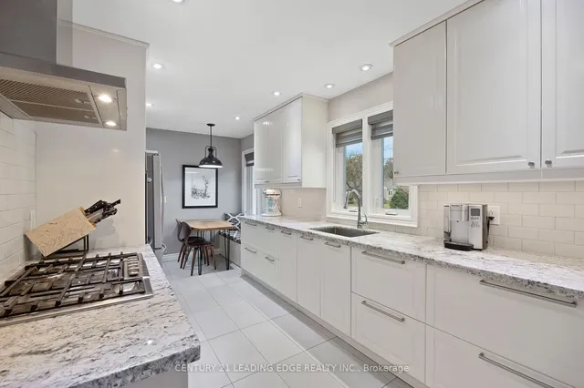 Additional property image - 52 Amiens Rd