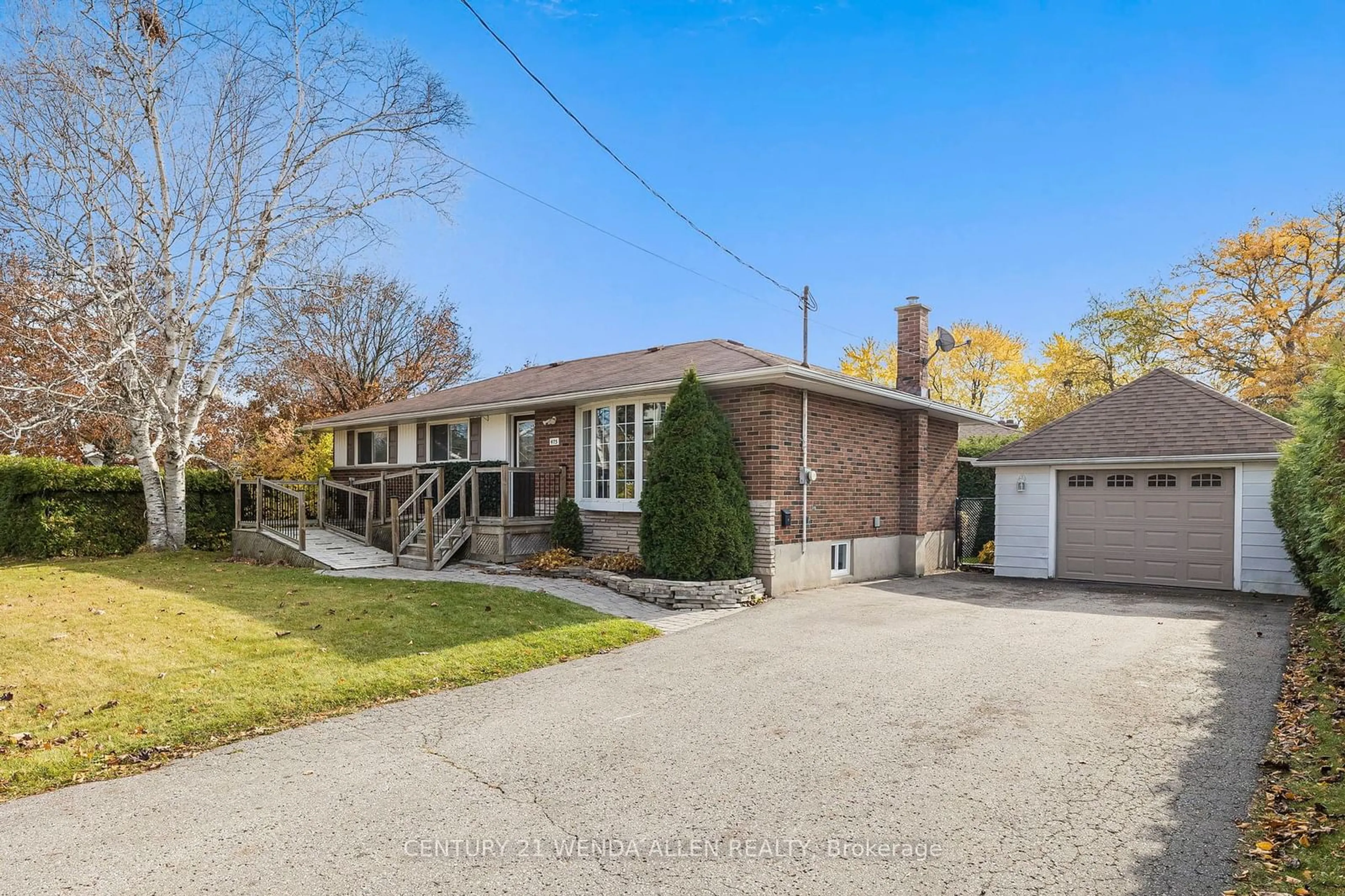 Frontside or backside of a home, cottage for 475 Humewood Ave, Oshawa Ontario L1G 2V1