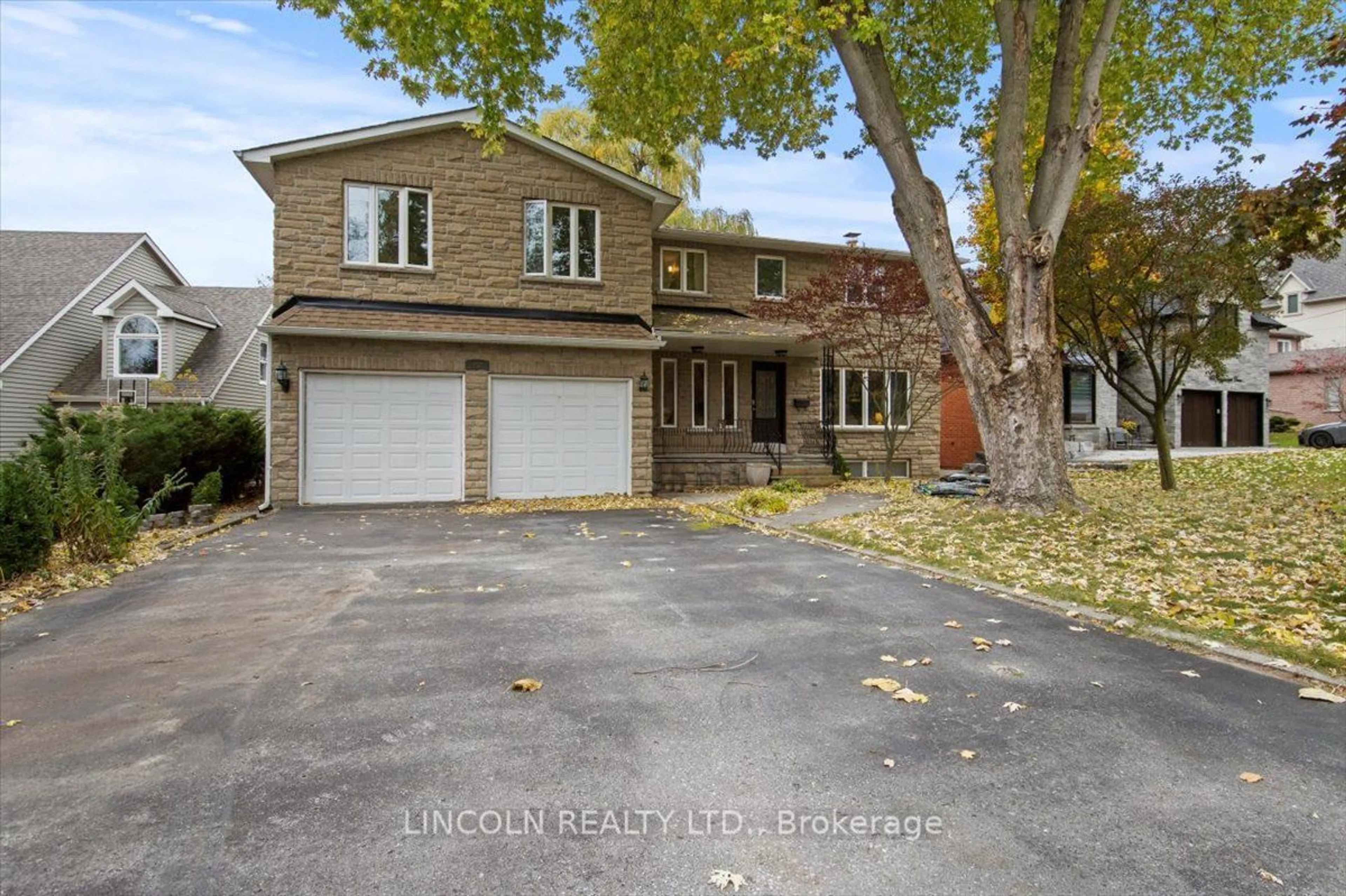 Frontside or backside of a home, the street view for 458 Rougemount Dr, Pickering Ontario L1W 2B9