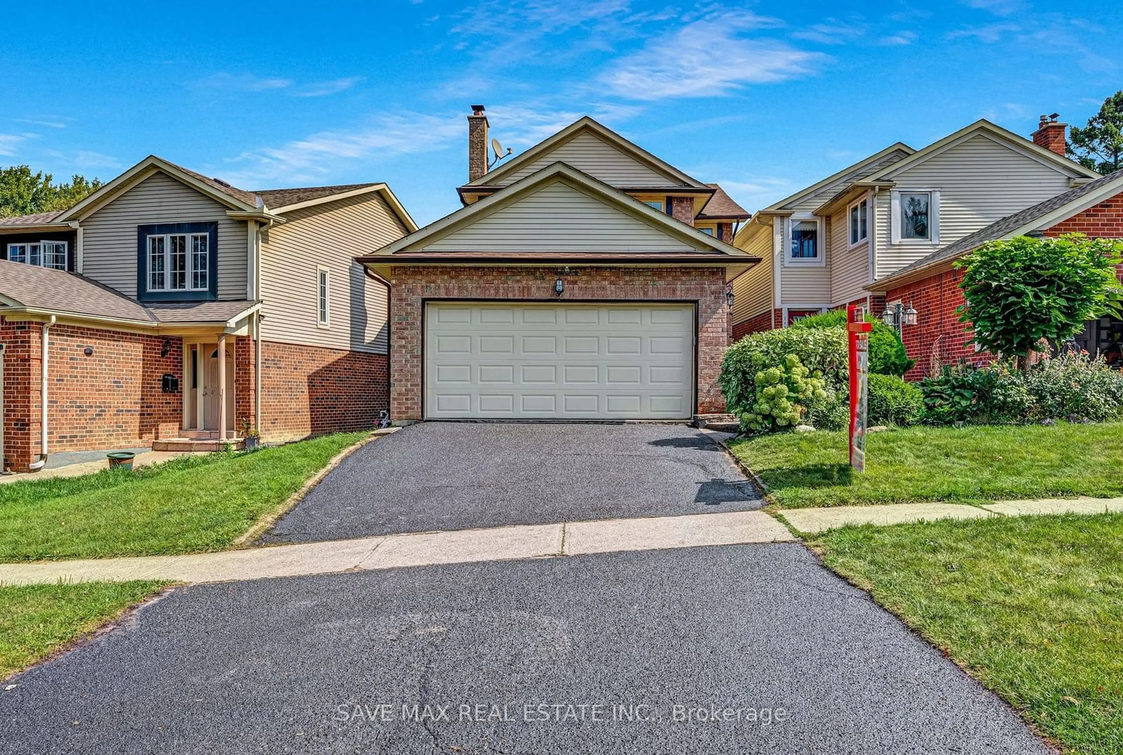 Frontside or backside of a home, the street view for 145 East Ave, Toronto Ontario M1C 3K1