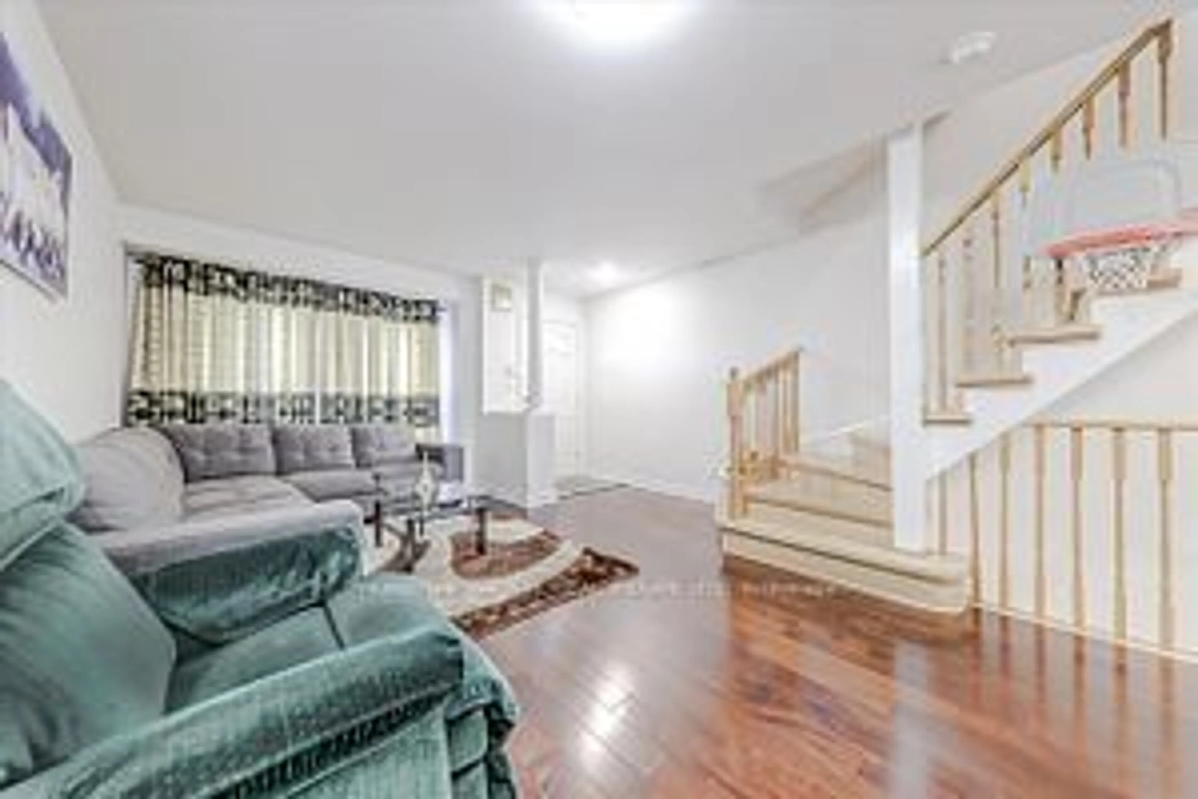 Living room, wood floors for 28 Rosebank Dr #807, Toronto Ontario M1B 5Z1