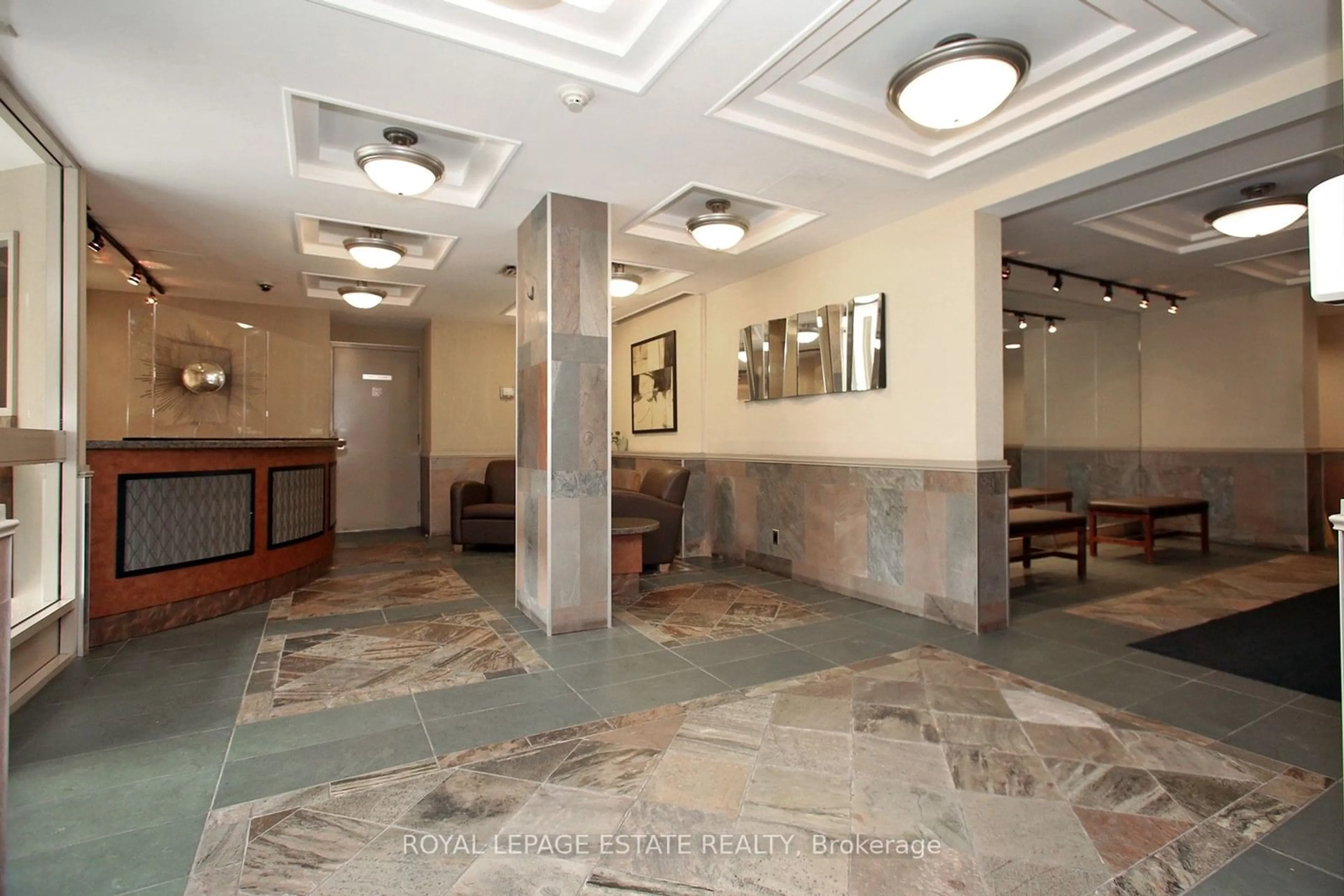 Indoor lobby, unknown floor for 4 Park Vista #1006, Toronto Ontario M4B 3M8