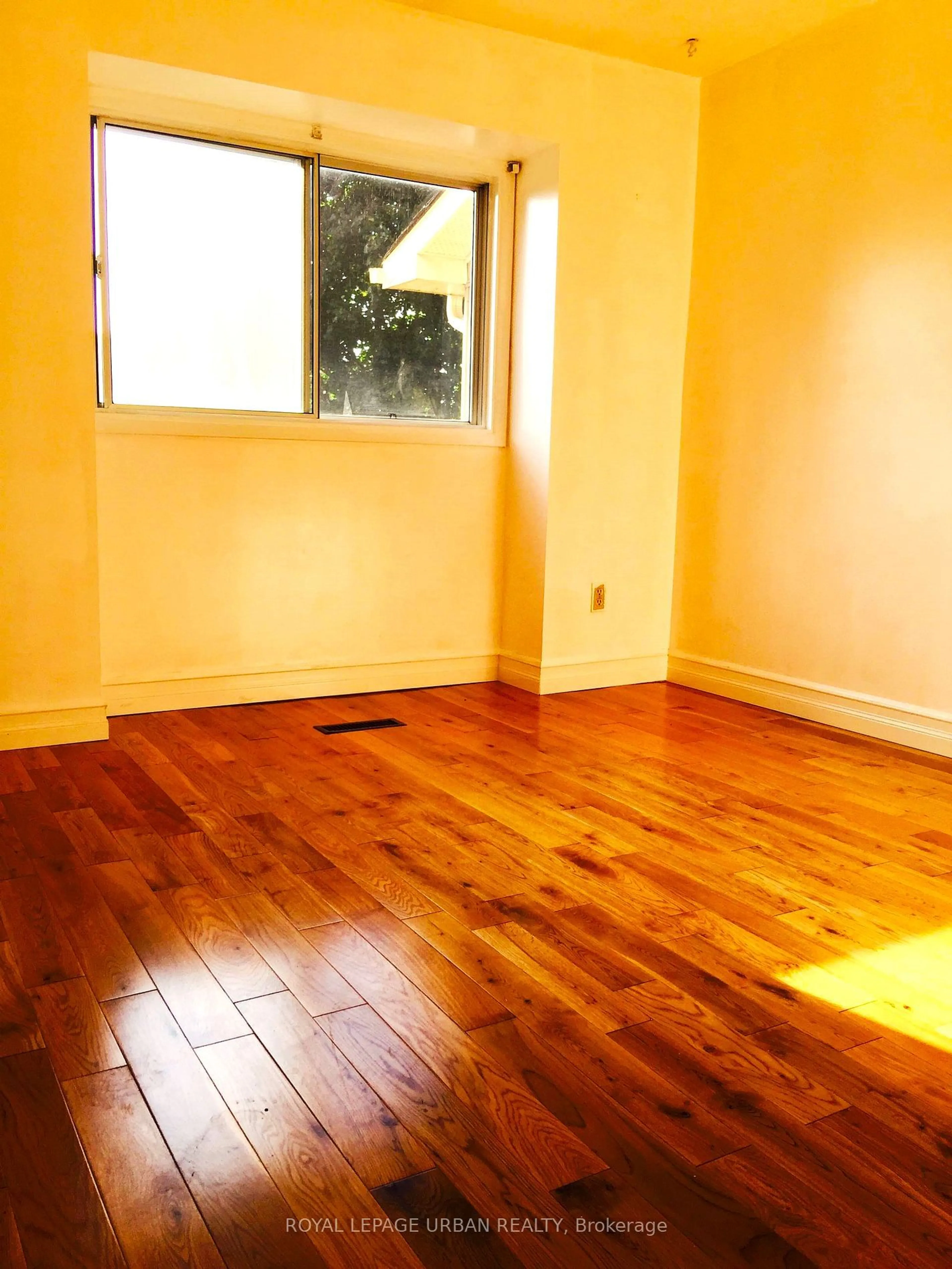 A pic of a room, wood floors for 347 Braymore Blvd, Toronto Ontario M1B 2W6