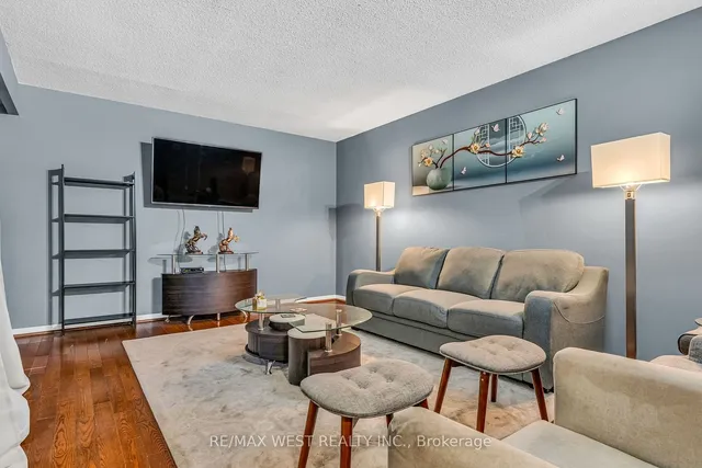 Additional property image - 2 Dailing Gate Unit 19