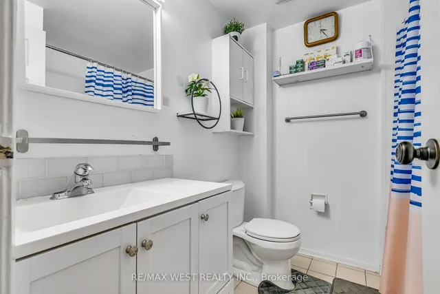 Additional property image - 2 Dailing Gate Unit 19