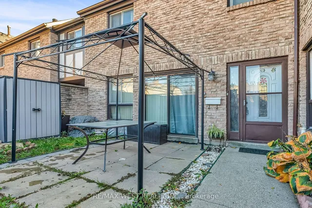 Additional property image - 2 Dailing Gate Unit 19
