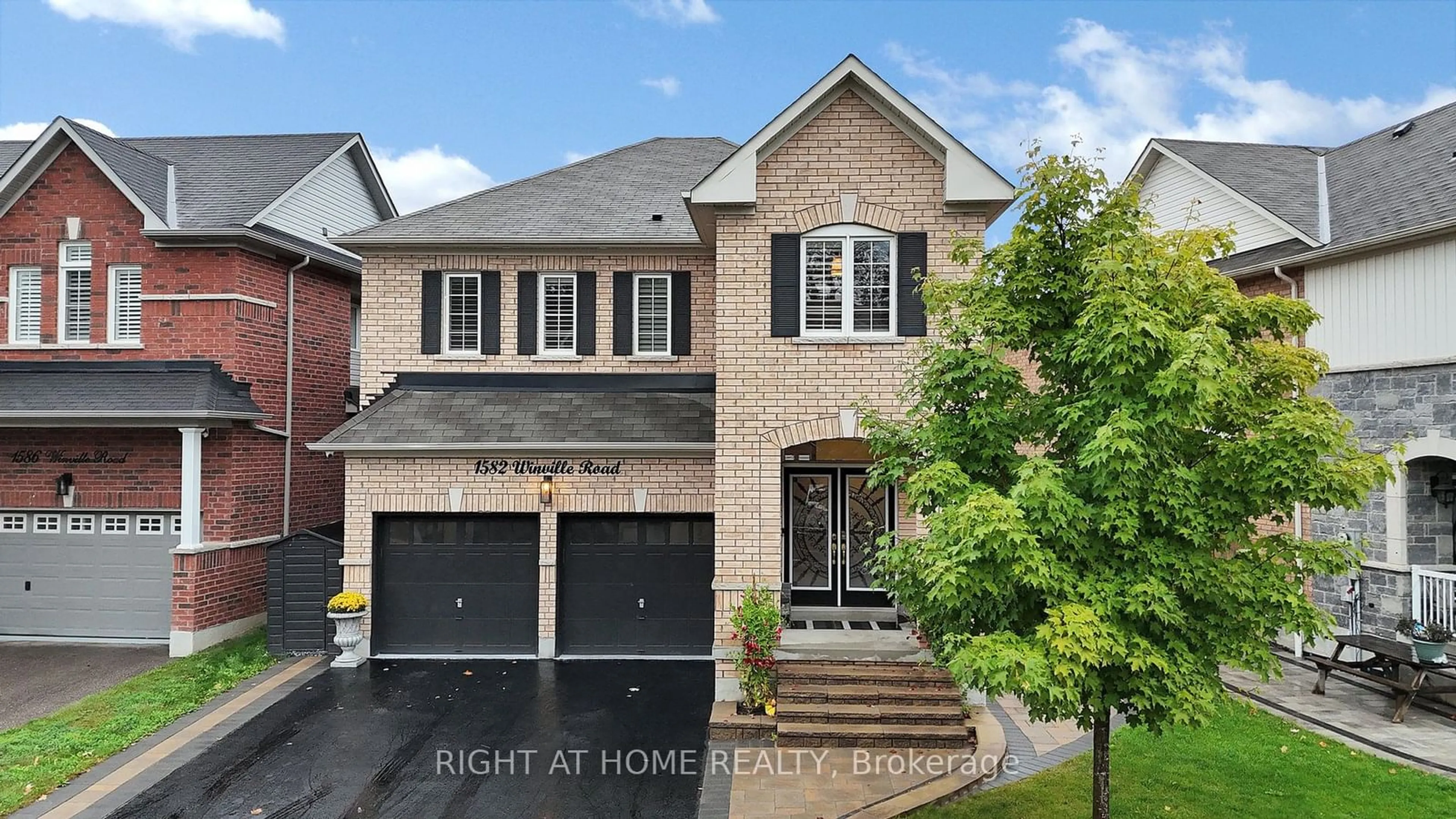 Home with brick exterior material for 1582 winville Rd, Pickering Ontario L1X 0C6