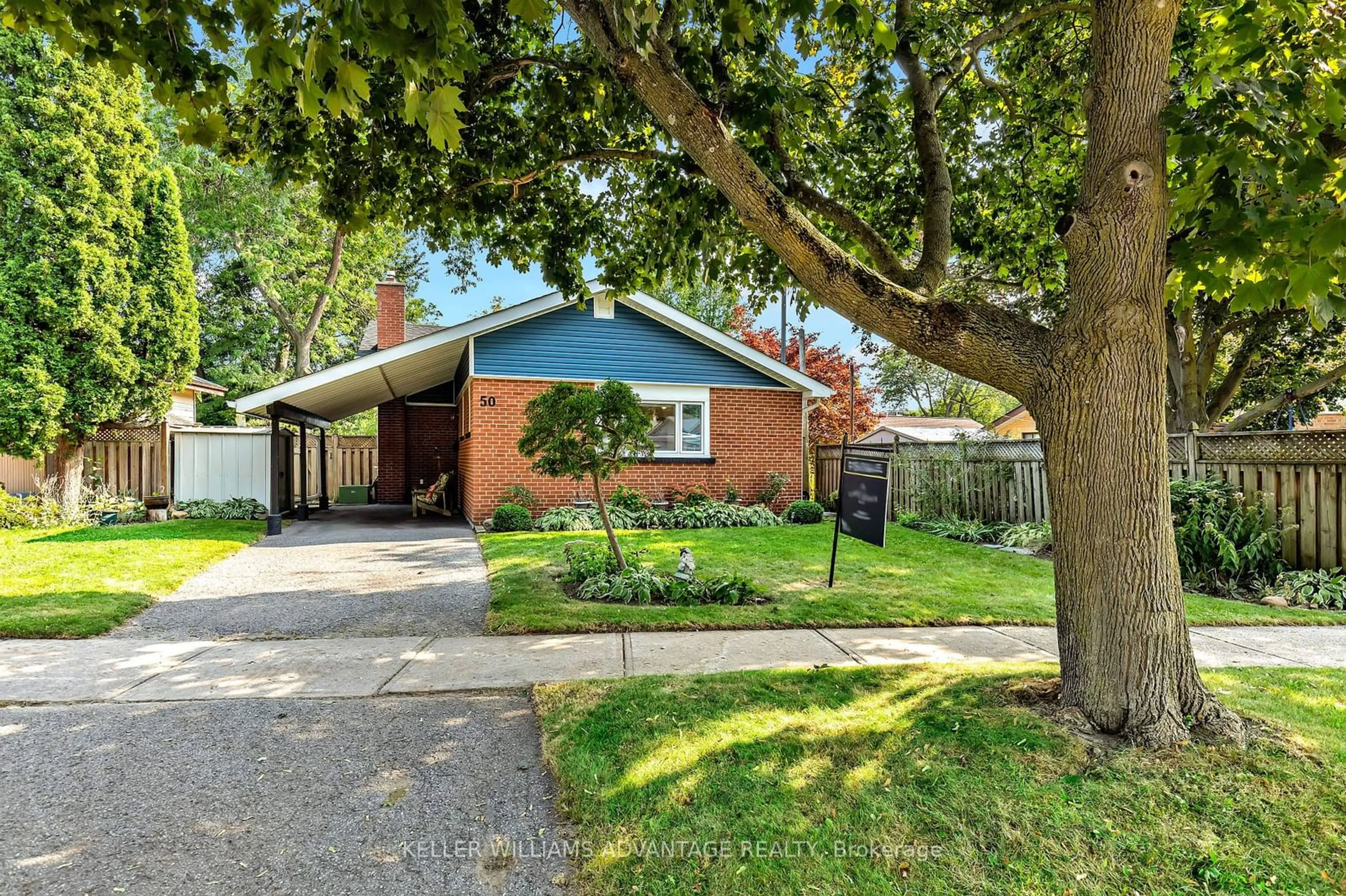 Home with brick exterior material for 50 Gondola Cres, Toronto Ontario M1G 2J3