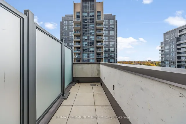 Additional property image - 30 Meadowglen Pl Unit 816