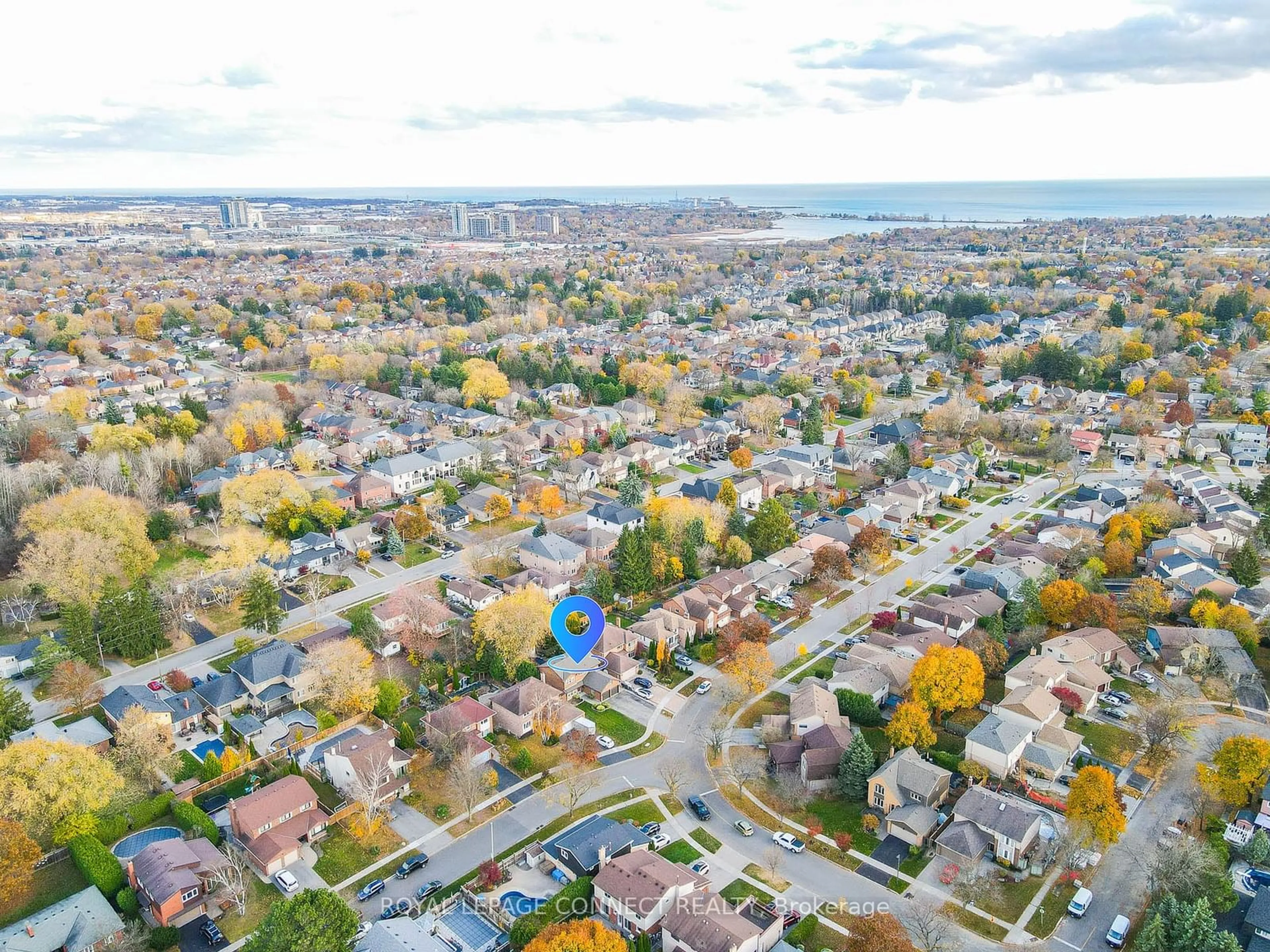 A pic from exterior of the house or condo, the street view for 1885 New St, Pickering Ontario L1V 3L9