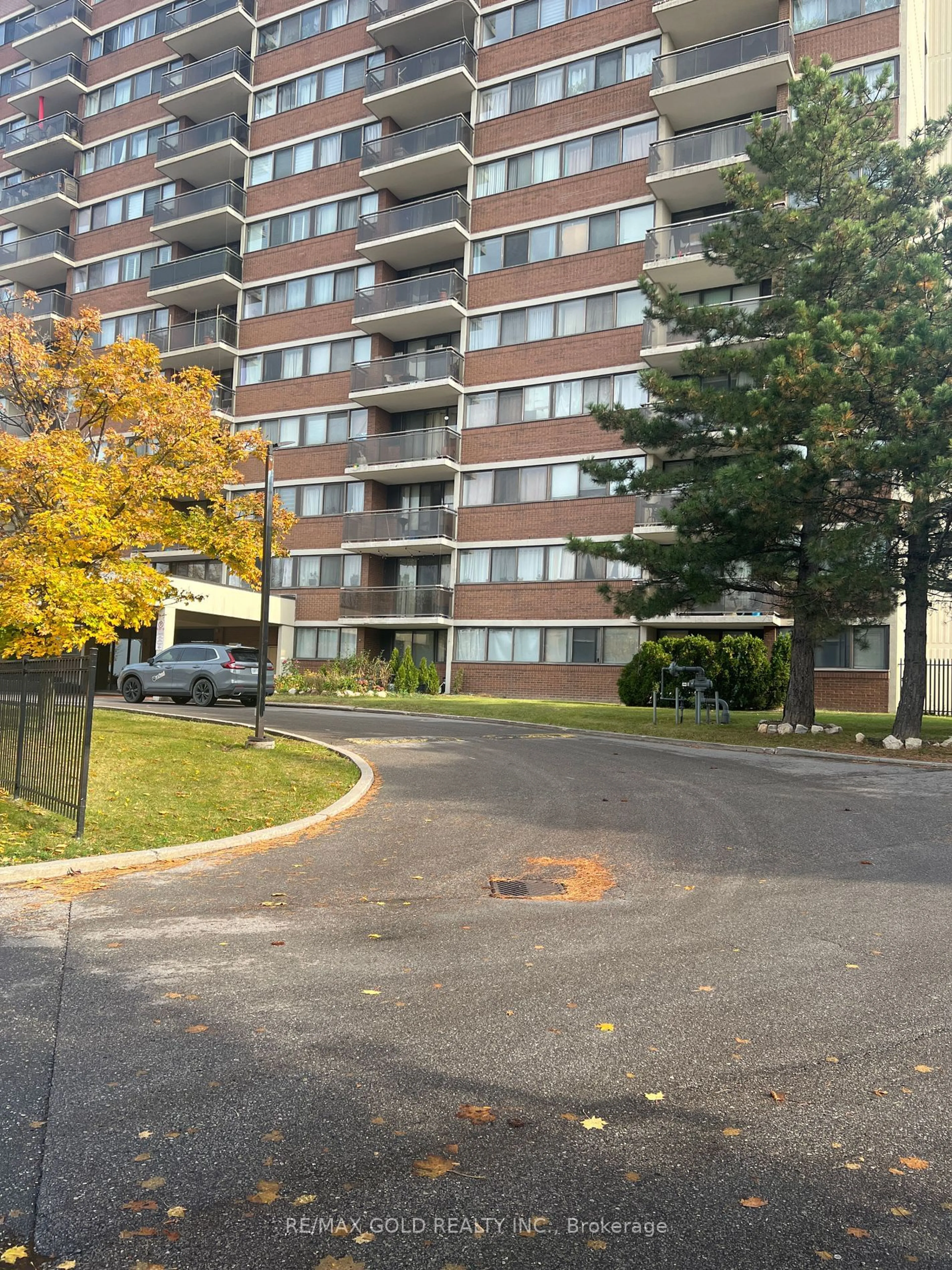 A pic from exterior of the house or condo, the street view for 99 Blackwell Ave #1205, Toronto Ontario M1B 3R5