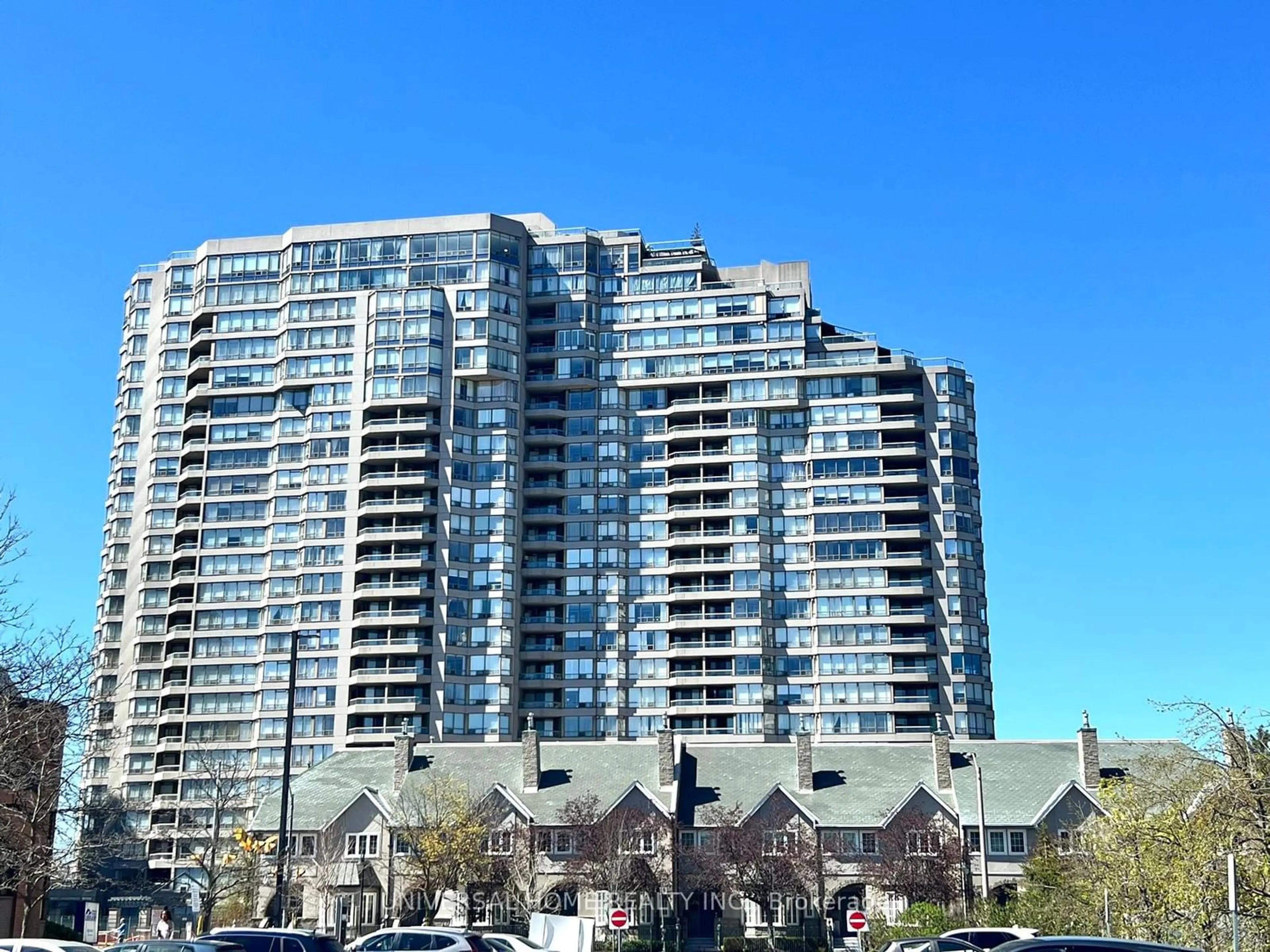 A pic from exterior of the house or condo, the view of city buildings for 168 Bonis Ave #PH1, Toronto Ontario M1T 3V6