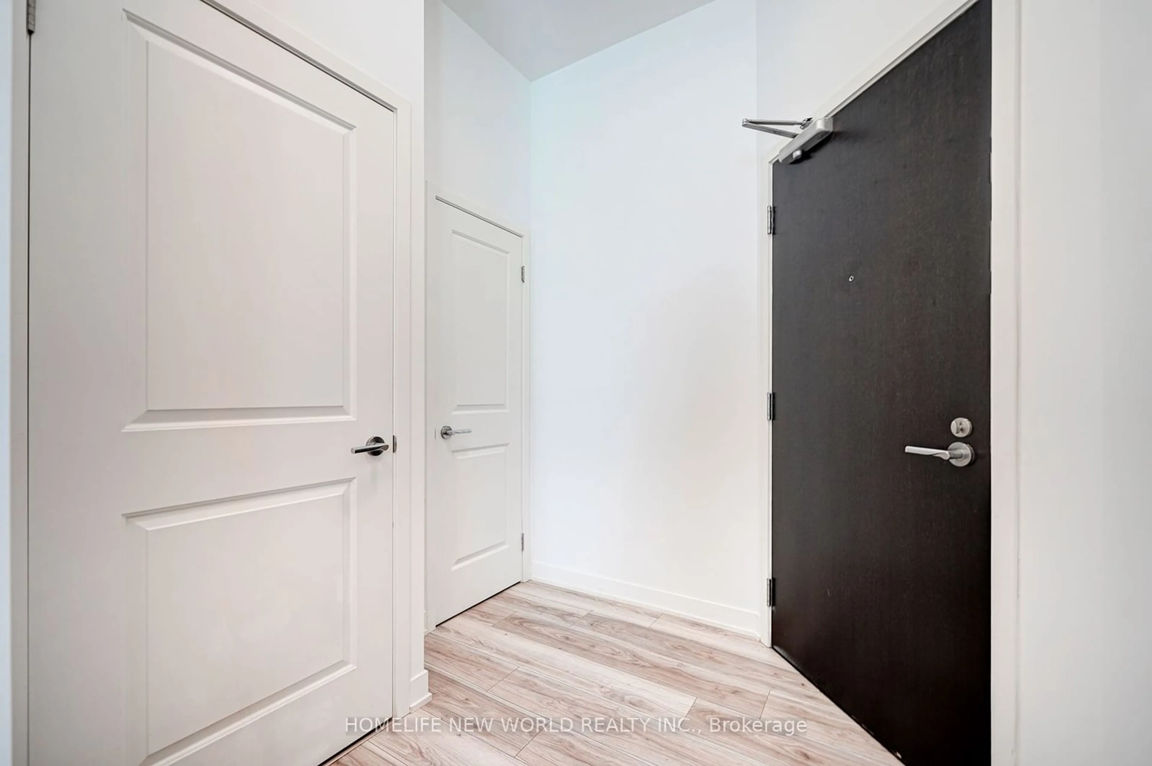 Indoor entryway, not visible floor for 195 Bonis Ave #101, Toronto Ontario M1T 0A5