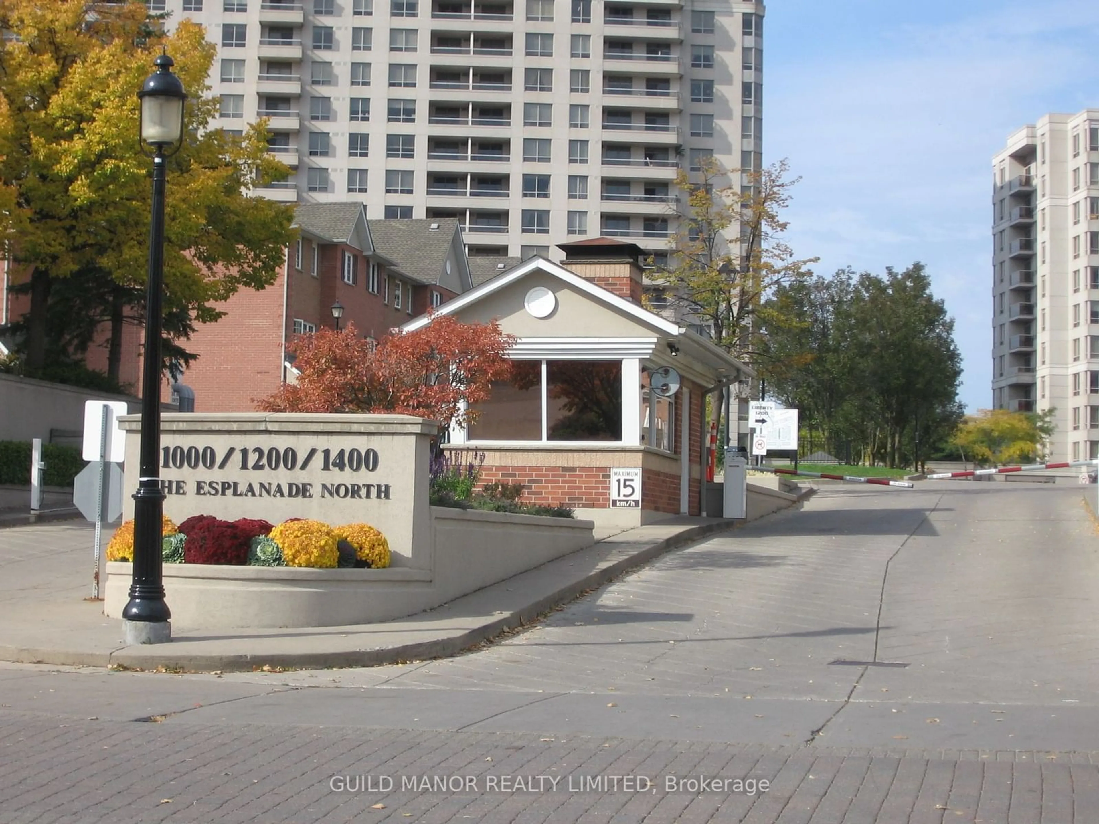 A pic from exterior of the house or condo, the street view for 1400 The Esplanade #604, Pickering Ontario L1V 6V2