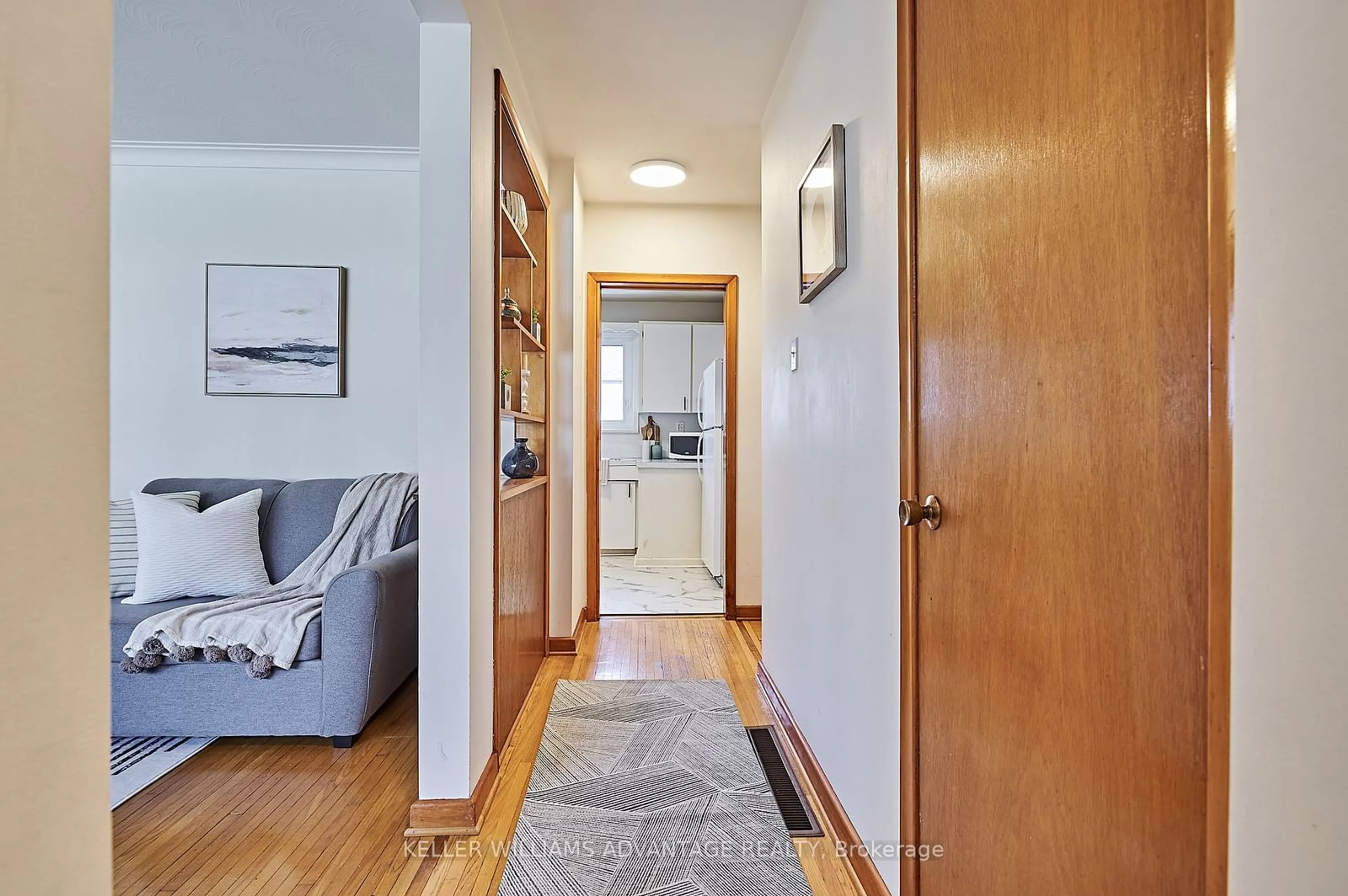 Indoor entryway, wood floors for 55 Rowatson Rd, Toronto Ontario M1E 1K2