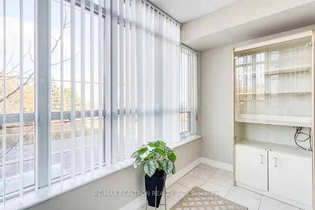 Additional property image - 100 Scottfield Dr Unit 216