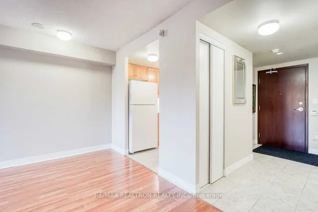 Additional property image - 100 Scottfield Dr Unit 216