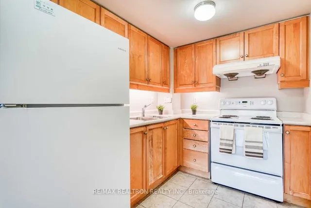 Additional property image - 100 Scottfield Dr Unit 216