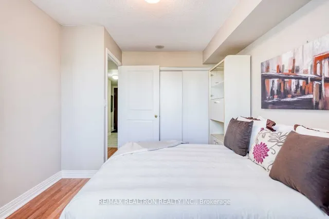 Additional property image - 100 Scottfield Dr Unit 216