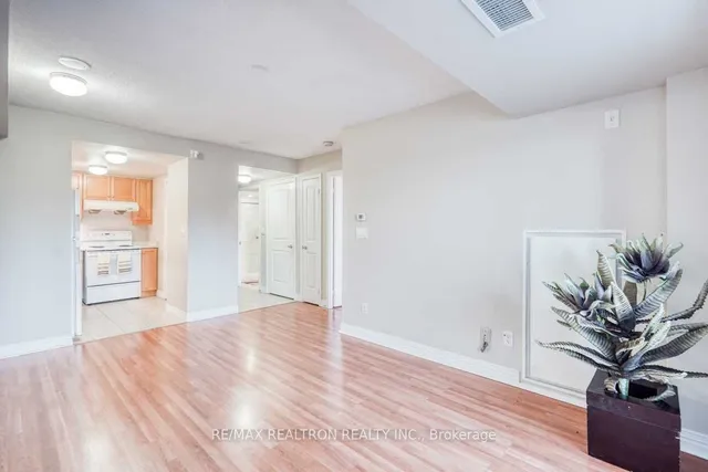Additional property image - 100 Scottfield Dr Unit 216